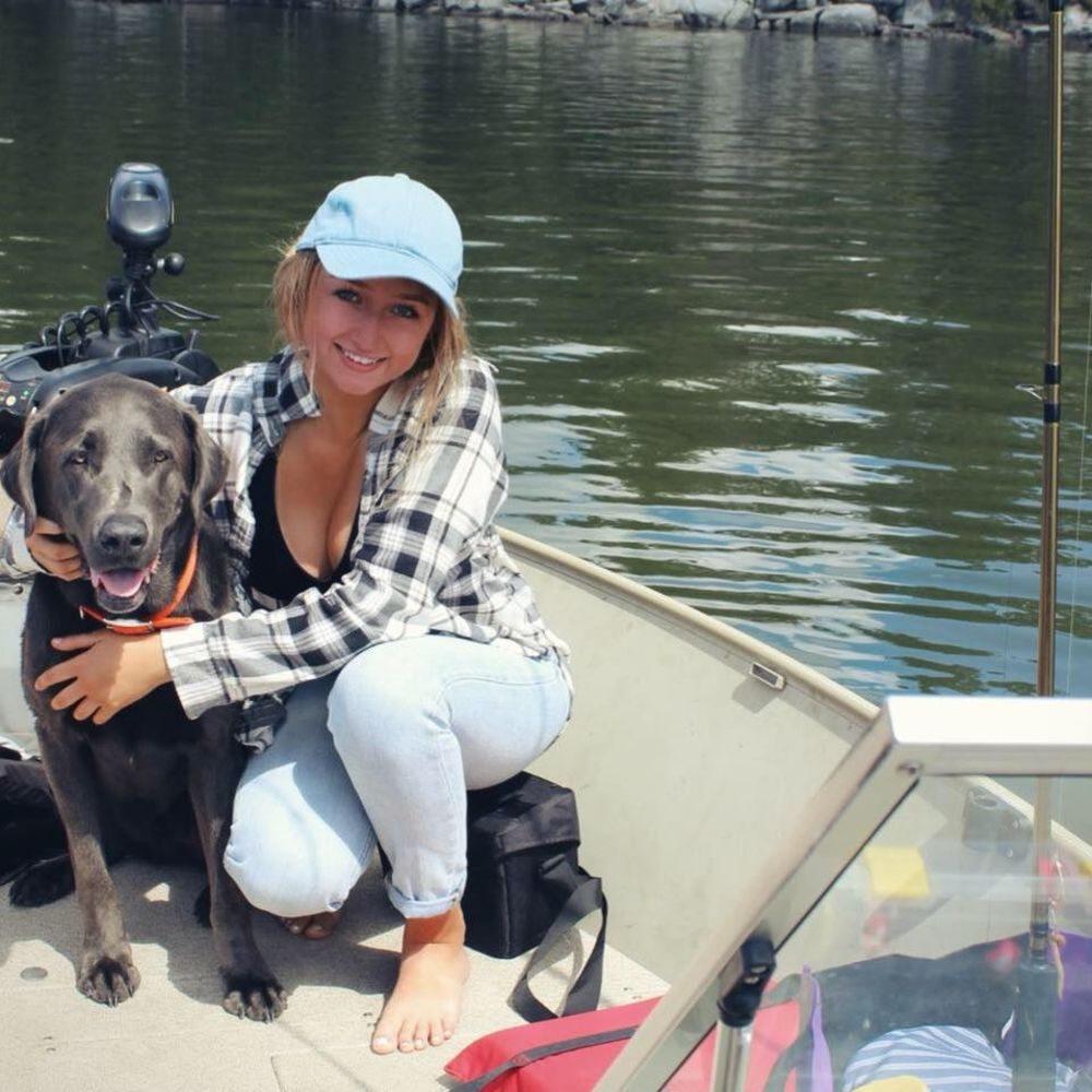 Meet your Posher, Julia